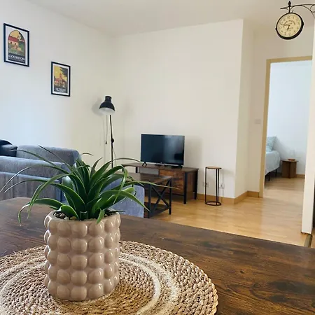 Apartamento Nouveauté - Au Centre-ville De Gourdon-en-quercy